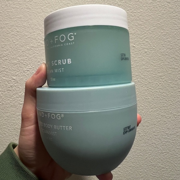 Sand + Fog OCEAN MIST Body Scrub 10oz & Whipped Body Butter 8.47 oz - Picture 2 of 2